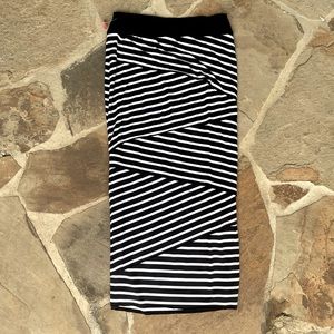 NWT Joseph Ribkoff striped skirt
